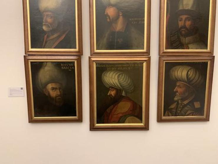 Son dakika haberi: İskoçyada bir çatı katında bulunmuştu Osmanlı padişahlarının portreleri satıldı