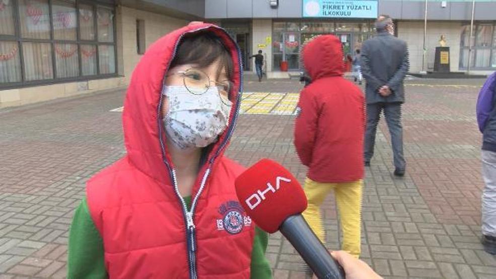 İlk dönem sona erdi: Öğrencilerin karne heyecanı