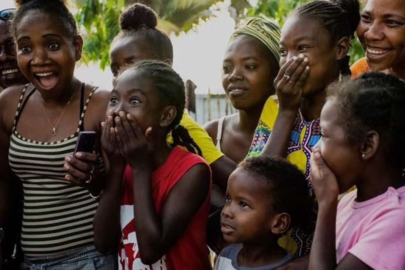 Afrika’da Omicron çıktığından itibaren vaka sayıları ilk defa düştü