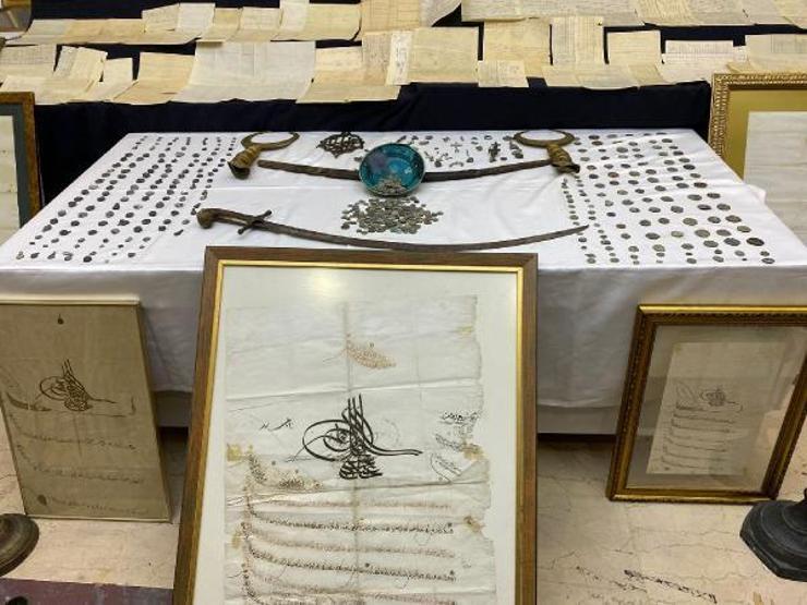 İstanbulda tarihi eser kaçakçılarına operasyon
