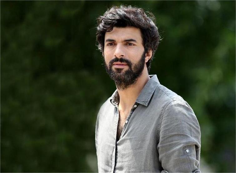 Engin Akyürekten üzücü haber geldi