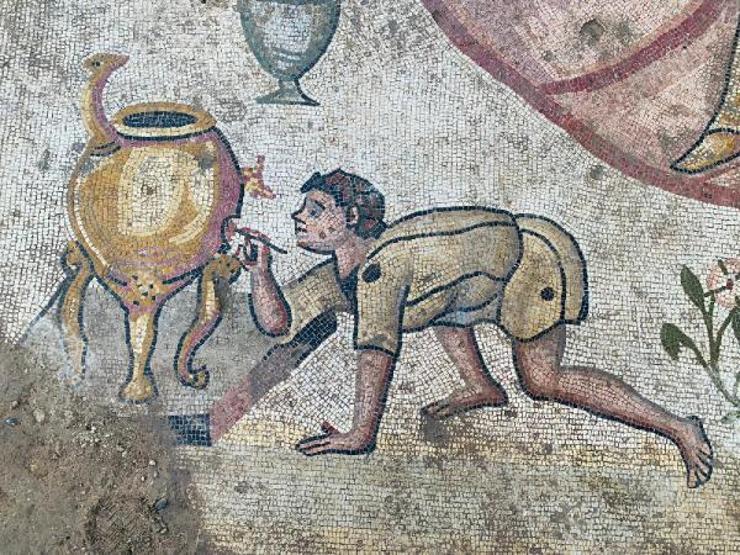 Germanicia Antik Kentindeki kazılarda 1500 yıllık mozaik bulundu