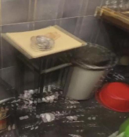 Bağcılar’da kumar baskını: Çarpıcı görüntüler