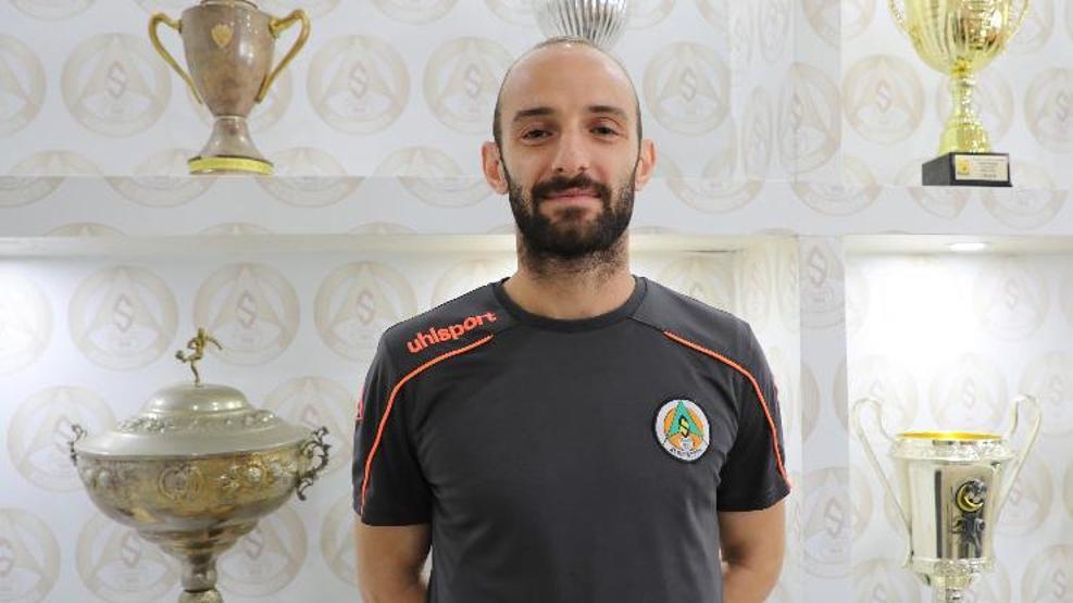 Son dakika... Fenerbahçe Efecan Karaca için görüşmelere başladı