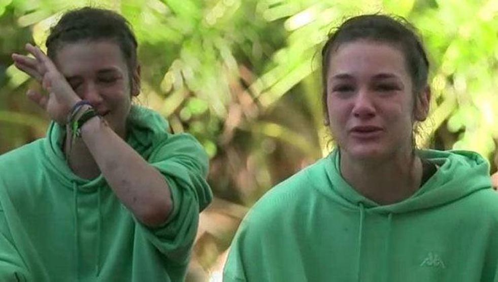 Survivorda aşk rüzgarının perde arkası Makbule-Mert-Sude...
