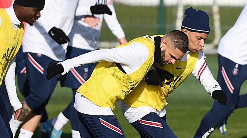 Son dakika... PSGli Kurzawa Fenerbahçeye önerildi