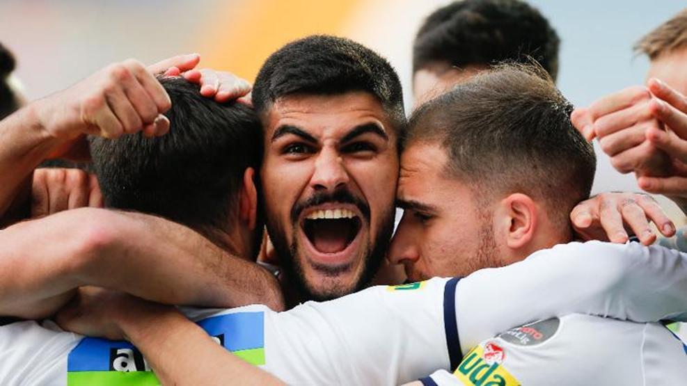 Son dakika... Fenerbahçe Eren Elmalıyı kadrosuna katıyor