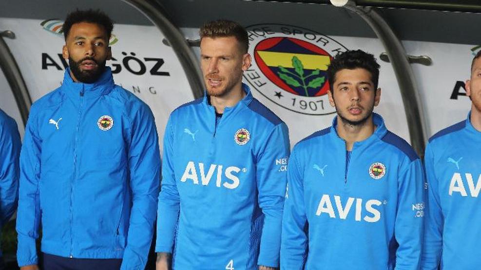 Son dakika... Beşiktaş ve Trabzonspor, Fenerbahçeli futbolcu için karşı karşıya