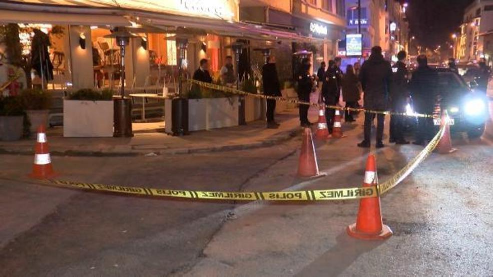 Bebekte ünlü kafeye ateş açıldı: 3 yaralı