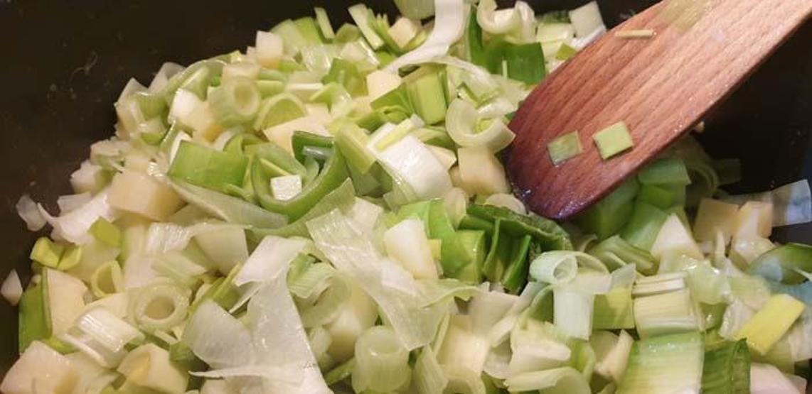 Kabızlığın çaresi; Pırasa salatası