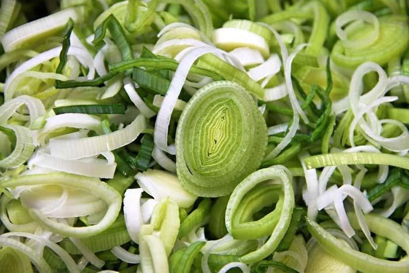 Kabızlığın çaresi; Pırasa salatası