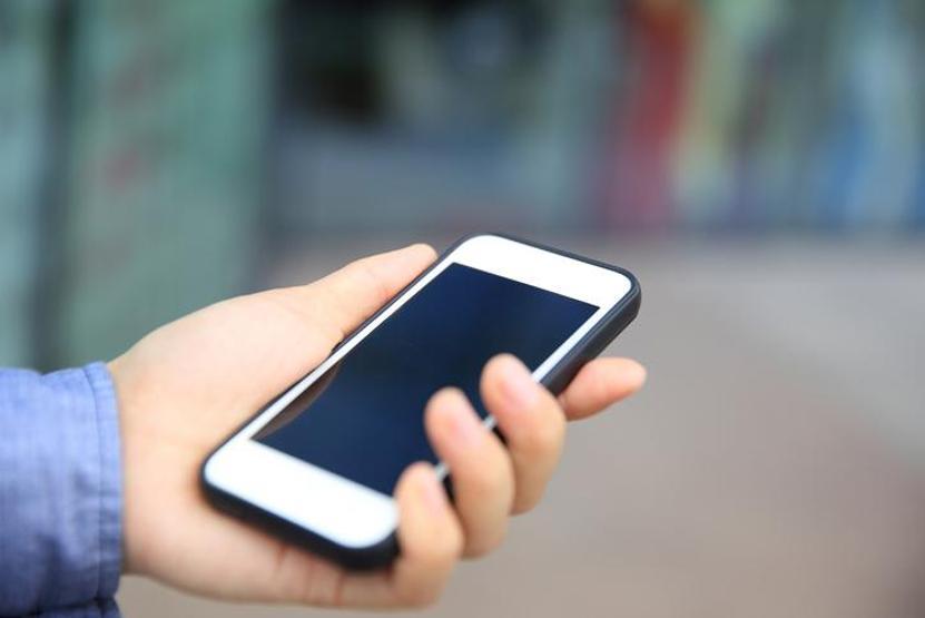 Android 12 alacak telefonlar güncel listesi 2022