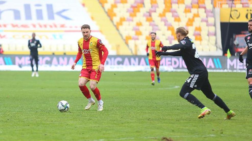 Son dakika... Beşiktaştan Galatasaraya Mustafa Eskihellaç çalımı