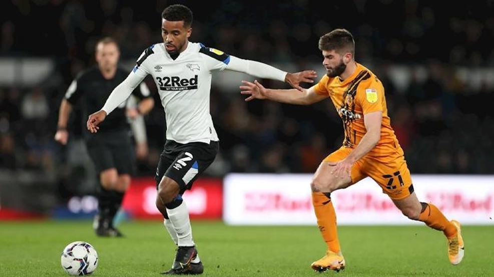 Hull City, Derbyye kaybetti Acun Ilıcalı maçı Okan Burukla birlikte izledi