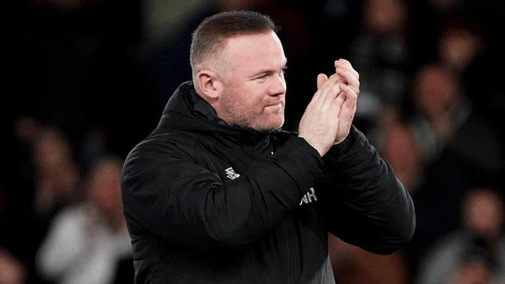 Hull City, Derbyye kaybetti Acun Ilıcalı maçı Okan Burukla birlikte izledi