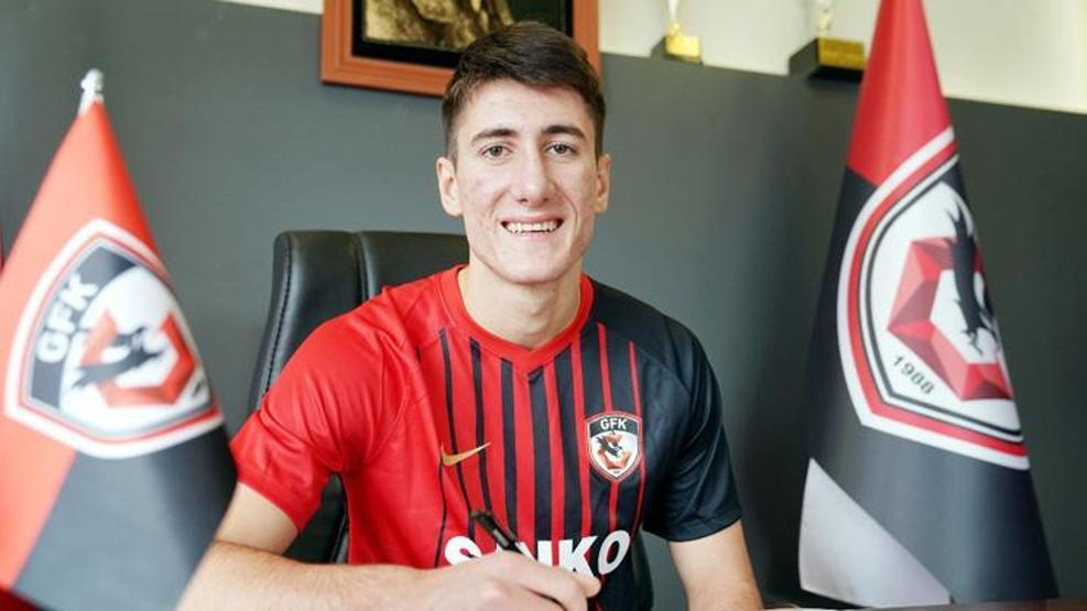 Son dakika... Süper Ligde ara transfer döneminde atılan tüm imzalar