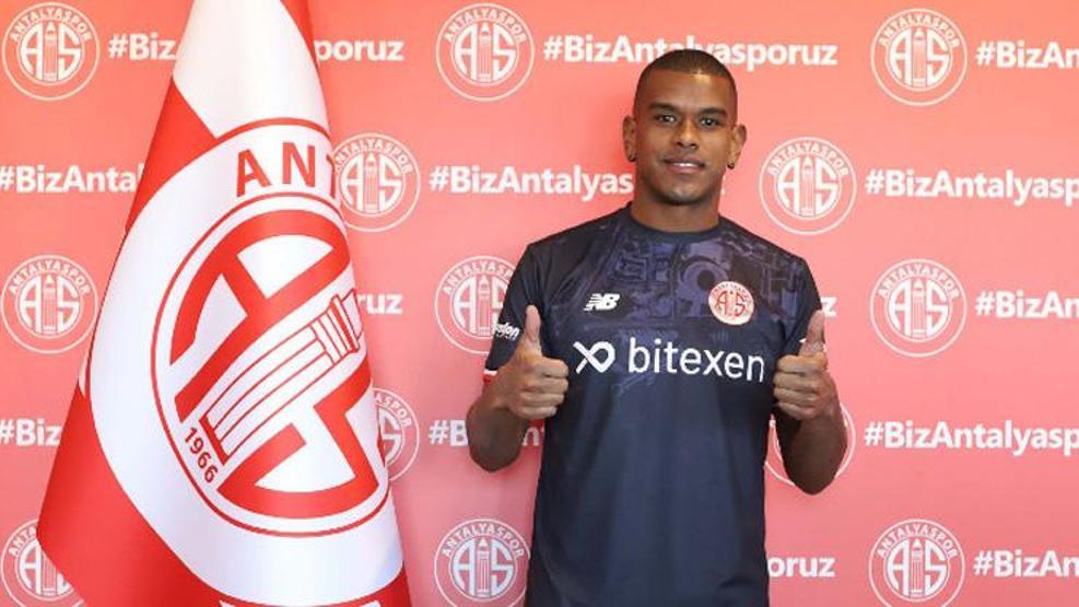 Son dakika... Süper Ligde ara transfer döneminde atılan tüm imzalar