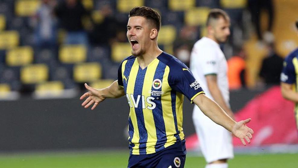 Son dakika... Ferdi Kadıoğlu ezeli rakiplerle görüşüyor