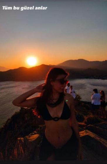 Birsu Demir bikinili pozunu paylaştı: Artık yaz gelsin