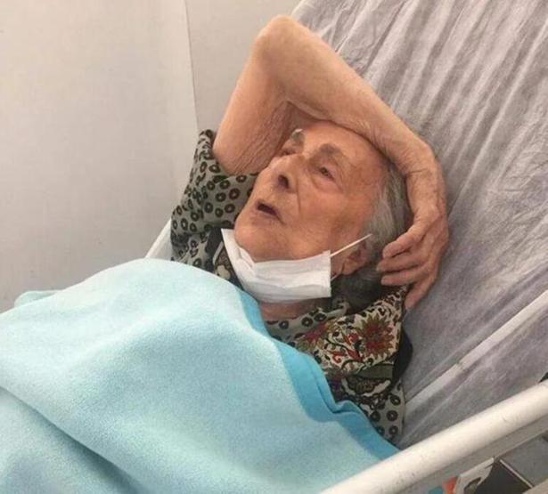 Bülent Ersoyun acı günü Halası hayatını kaybetti