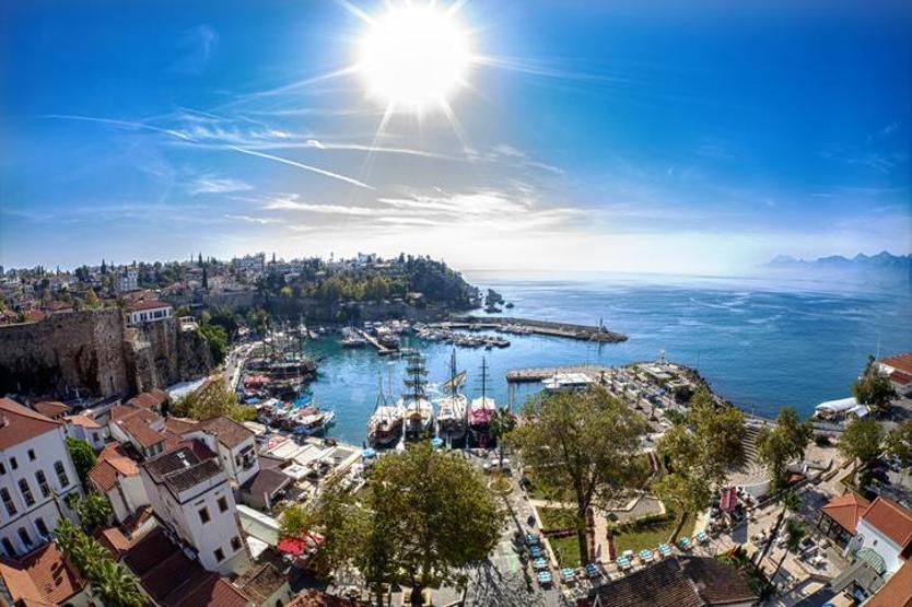 Alman tur operatörü açıkladı: Talep patladı, zirvede Türkiye var