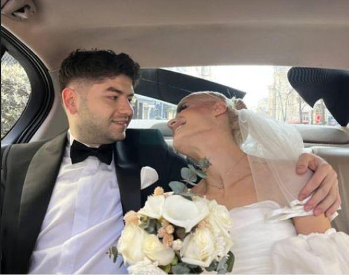 Atakan Özyurt ile Selen Kaldırım dünyaevine girdi