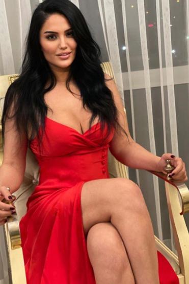 Berdan Mardininin eski eşi Fatoş Yellilerden sosyal medyayı sallayan poz