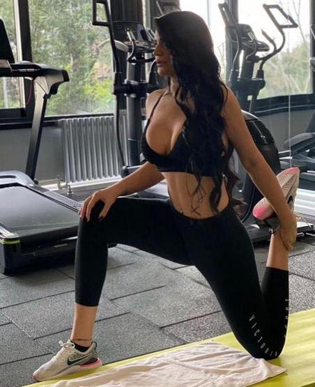 Berdan Mardininin eski eşi Fatoş Yellilerden sosyal medyayı sallayan poz