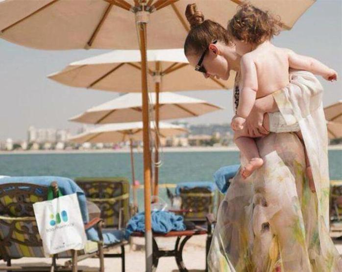 Meryem Uzerlinin Dubai pozlarına beğeni yağdı