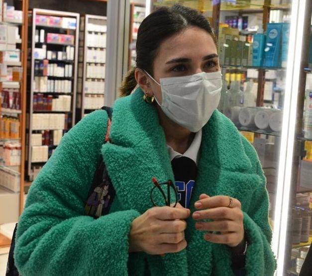 Buse Varol ve Alişanın ayrılık haberlerinin ardından Esra Eroldan şaşırtan hareket
