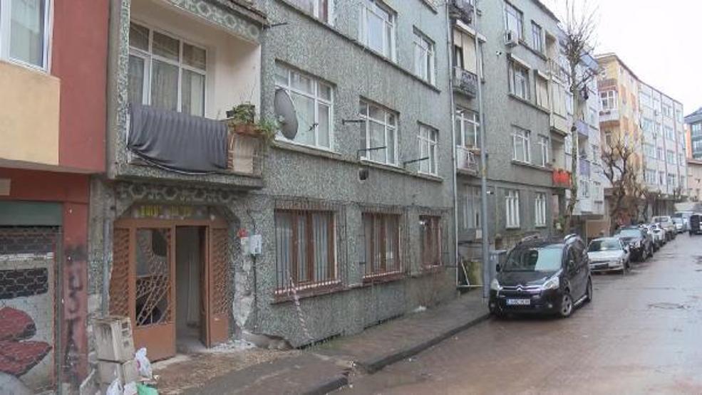 Güngörende 52 yıllık binada çökme tehlikesi