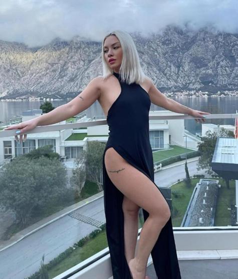 Ece Seçkinin seyahatinin sebebi ortaya çıktı