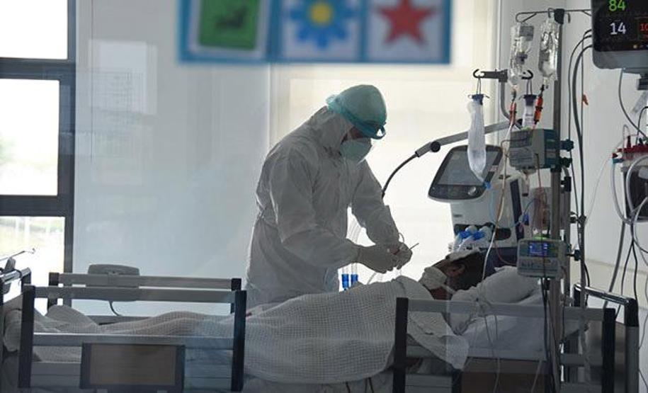Aynı aileden 9 kişi koronaya yenik düşmüştü: Uzmanlardan gen yorumu