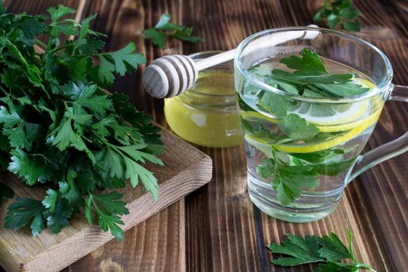 Kemikleri güçlendiriyor, kalbi koruyor Maydanozun 14 faydası