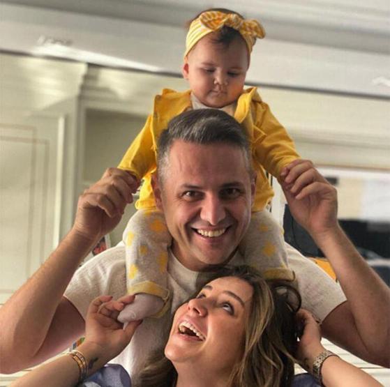 Merve Özbeyden kızına anlamlı hediye
