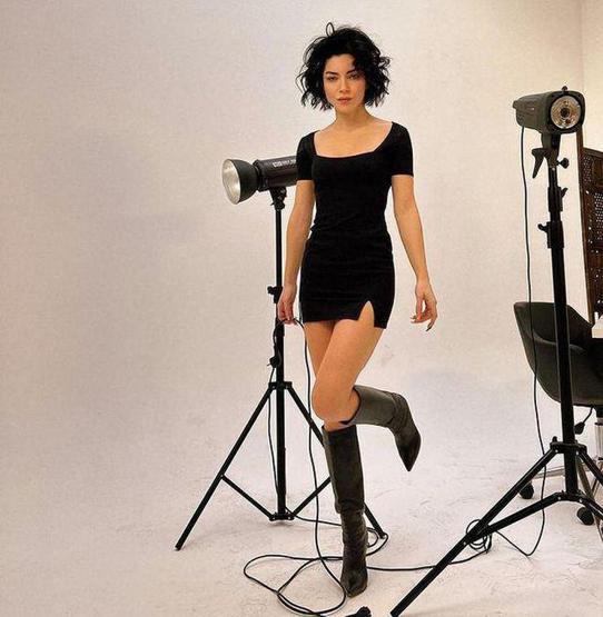 Merve Boluğur: Fazla açık giyinmeyin