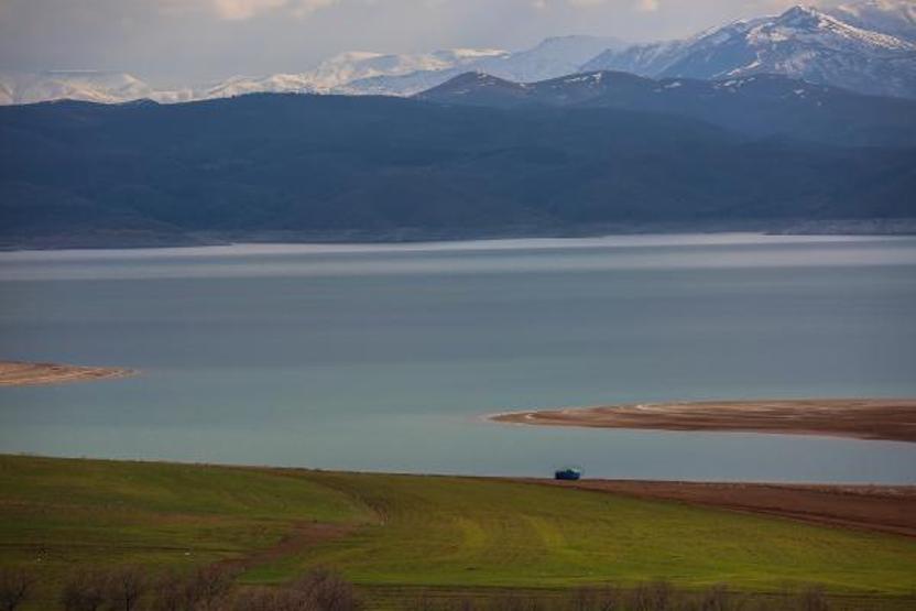 Tuncelide iki mevsim arası 80 kilometre