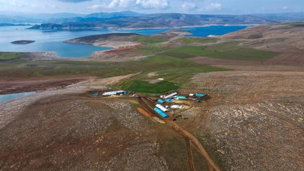Tuncelide iki mevsim arası 80 kilometre
