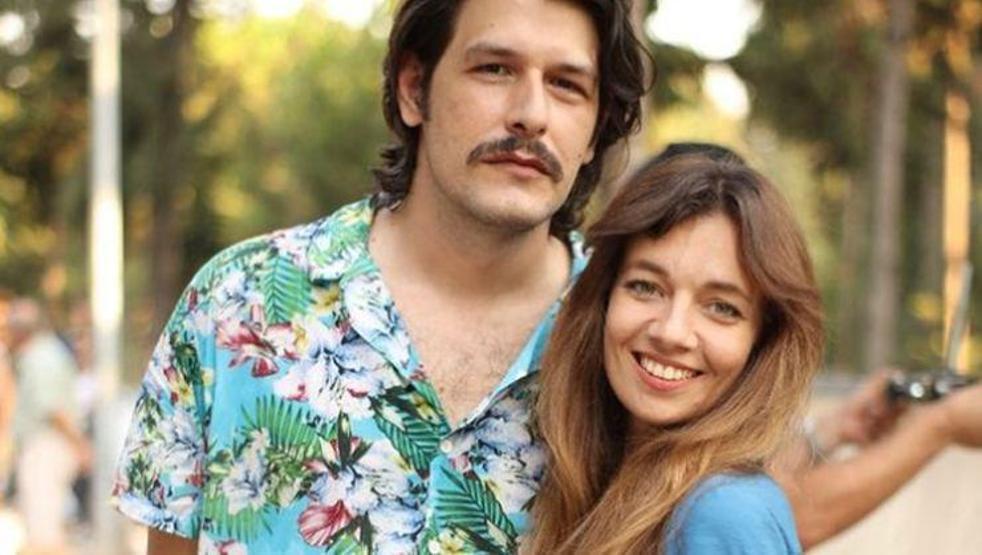 Fırat Albayram ile eşi Ceyda Kasabalı katakulliye geldi