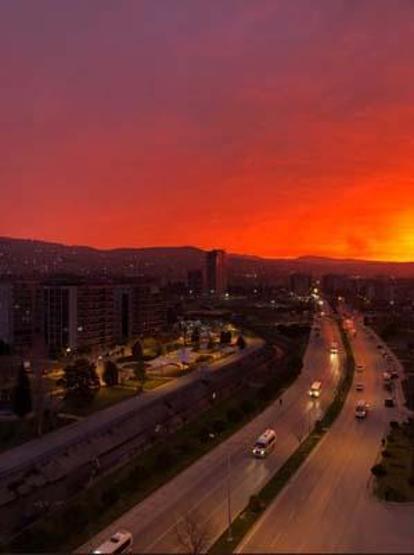 SON DAKİKA: İzmirde masalsı gün doğumu