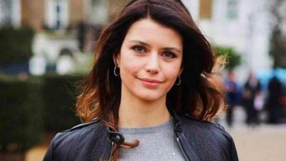 Beren Saatin annesi ile paylaştığı fotoğraf gündem oldu