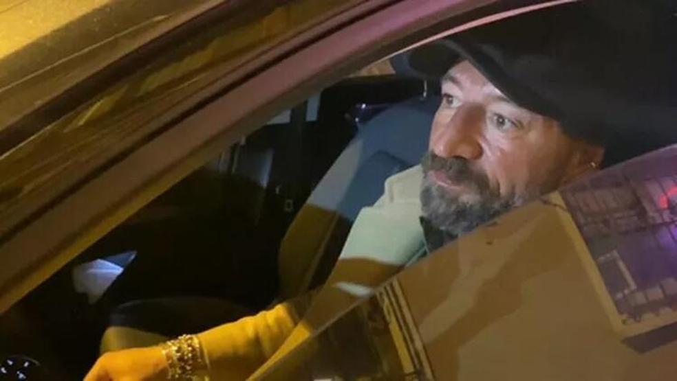 Önder Öztarhana Aslı Enver ile Çeşme tatili sorusu