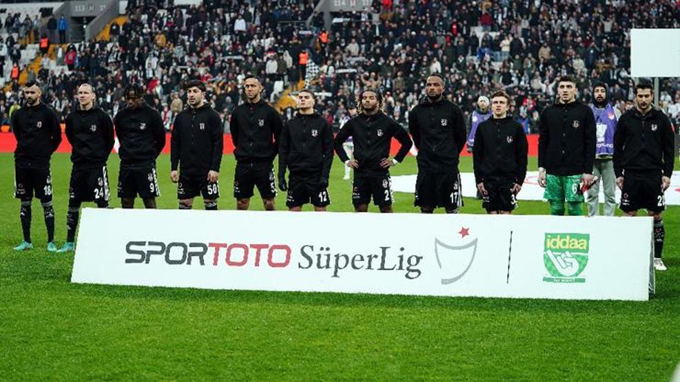 Son dakika... Beşiktaşta Emre Bilgin tarihe geçti