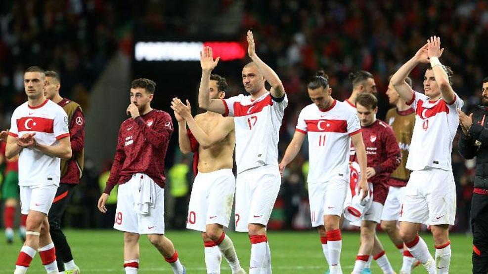 Son dakika... Burak Yılmaz gözyaşlarını tutamadı