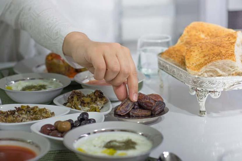 Ramazan ayında tok tutan besinler