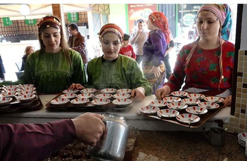 Sıra dışı çaycı fenomen oldu