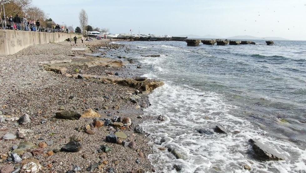 İstanbulda korkutan görüntü 2 metre çekildi