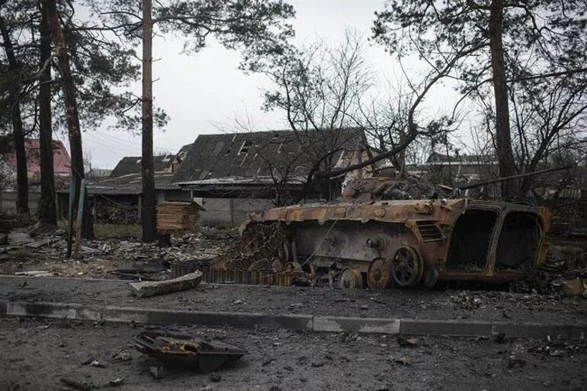 Dünya bu görüntüleri konuşuyor... İşte Putinin tank mezarlığı