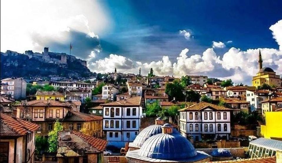 Türkiyenin en yaşlı ve en genç şehirleri hangileri TÜİK açıkladı...
