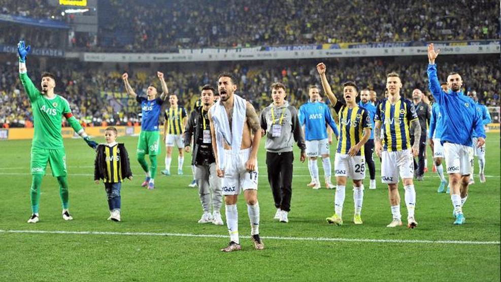 Son dakika... Fenerbahçeden Şampiyonlar Ligi için dev adım